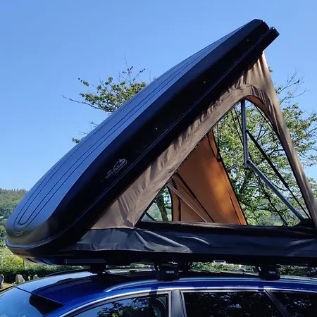 Mallory Rooftop Tent Hire - From Electricexplorers Luxury tent